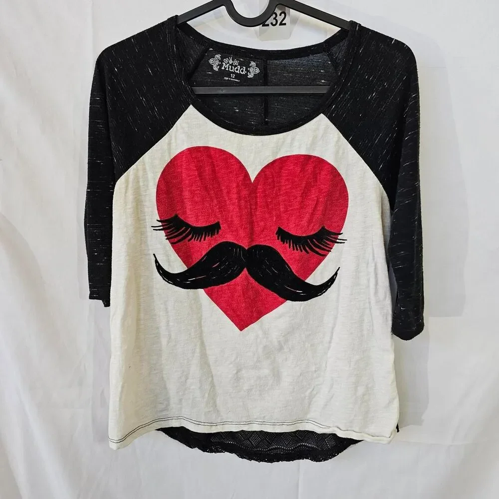 #0232 Mudd Girls 12 Heart Mustache Graphic Baseball Tee Open Back Lace Trim